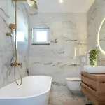 Plenca - Heated Pool Villa