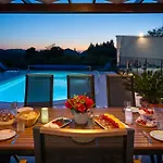 Plenca - Heated Pool *