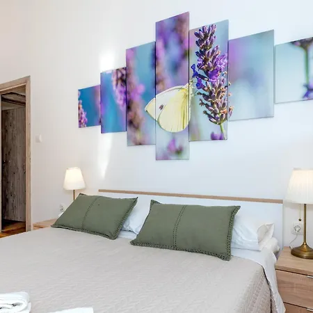 Plenca - Heated Pool Villa Sibenik