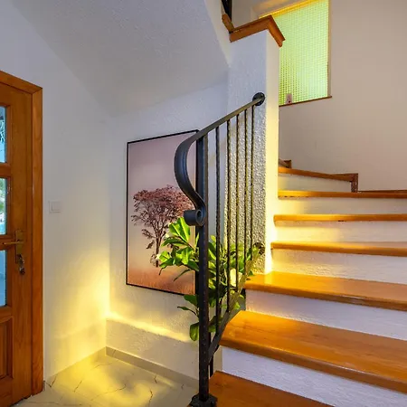 Villa Plenca - Heated Pool