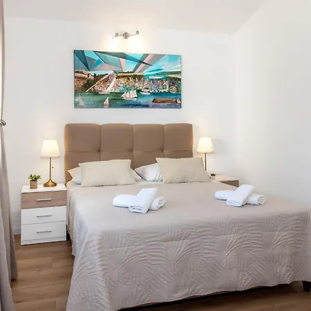 Villa Plenca - Heated Pool