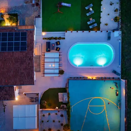 Plenca - Heated Pool Villa