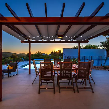 Plenca - Heated Pool *