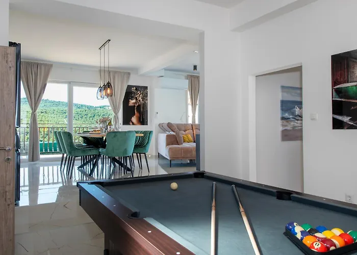 Plenca - Heated Pool Šibenik