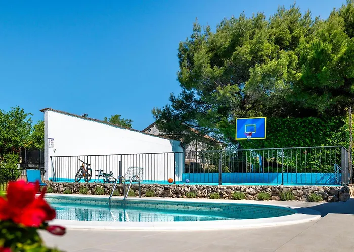 Plenca - Heated Pool Villa *