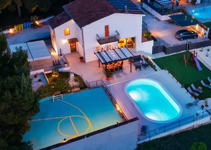 Villa Plenca - Heated Pool Šibenik