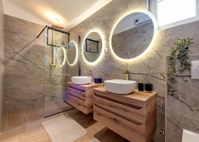 Villa Plenca - Heated Pool